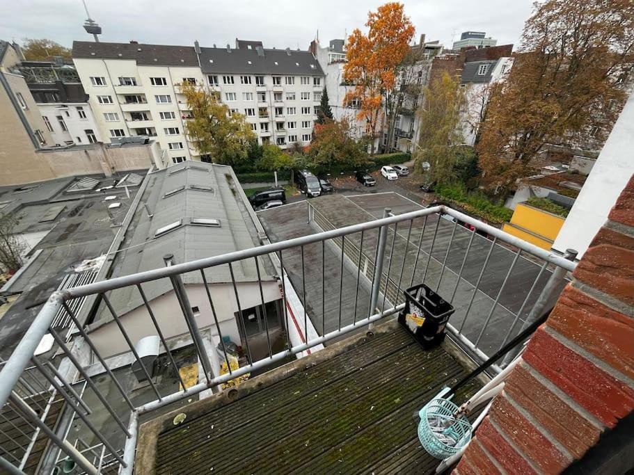 Aparment In Popular Neighborhood * Keulen